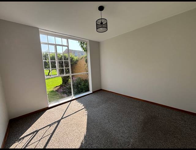 2 BEDROOM APARTMENT FOR SALE IN MOREHILL